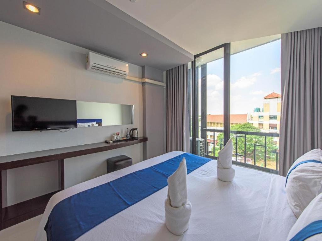 Ingtara Hotel Khon Kaen Exterior photo